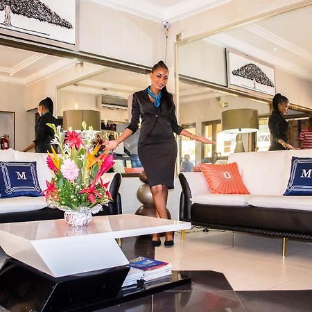 Hotel M'Rode Lome Ngoại thất bức ảnh