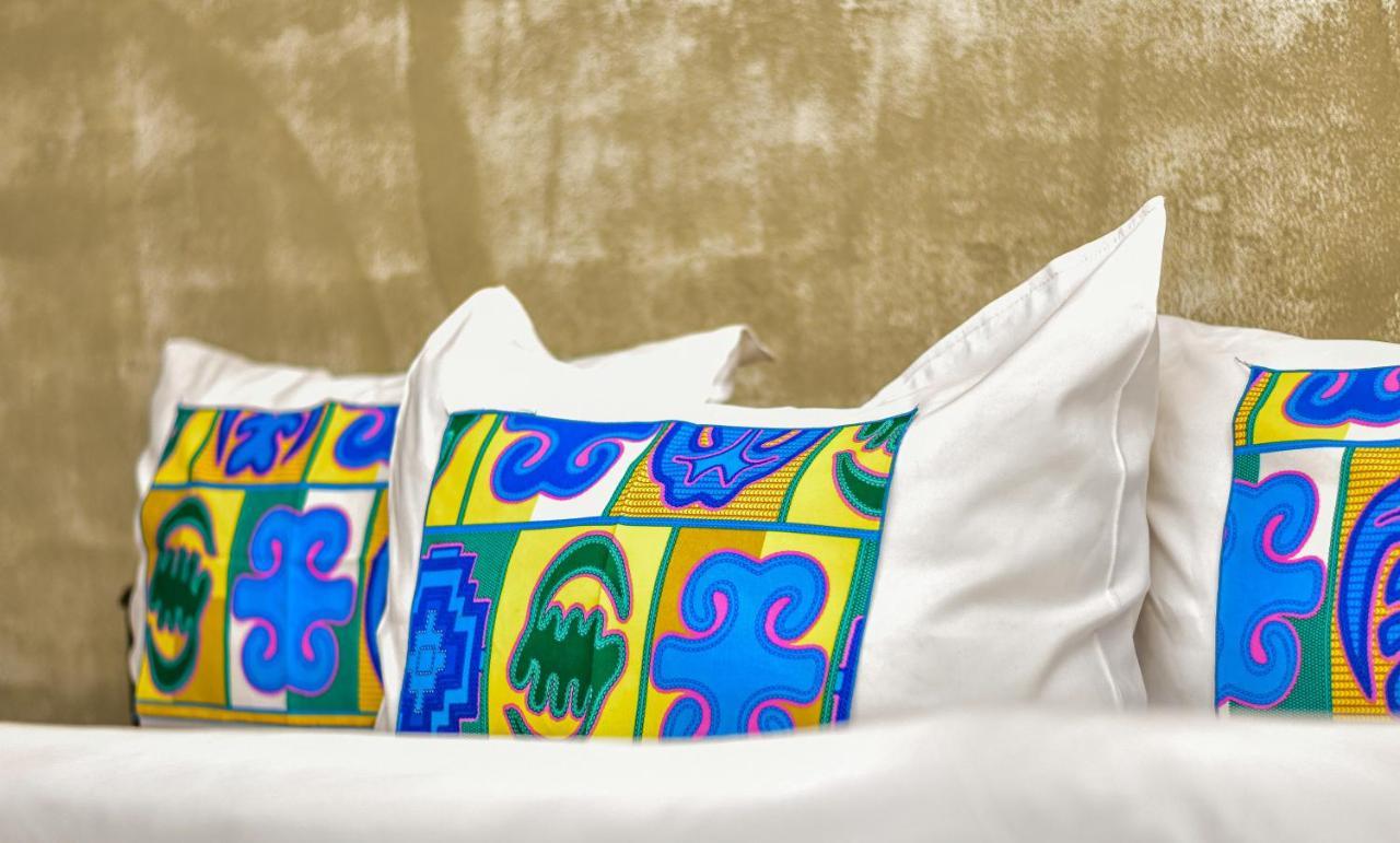 Hotel M'Rode Lome Ngoại thất bức ảnh