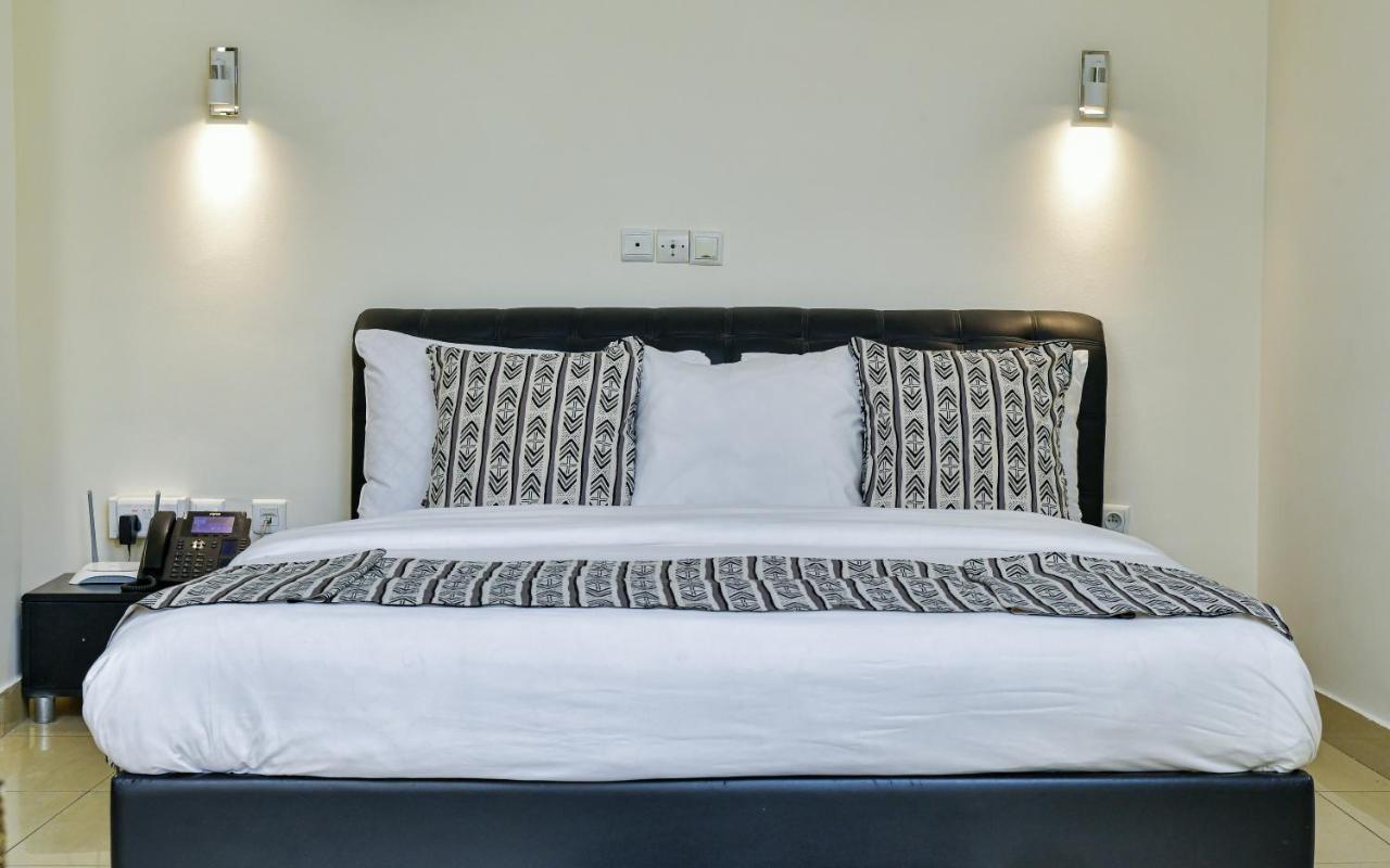 Hotel M'Rode Lome Ngoại thất bức ảnh