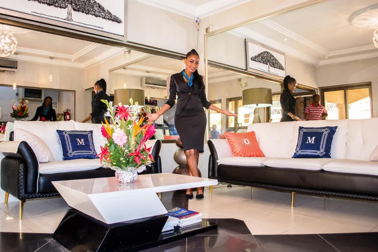 Hotel M'Rode Lome Ngoại thất bức ảnh